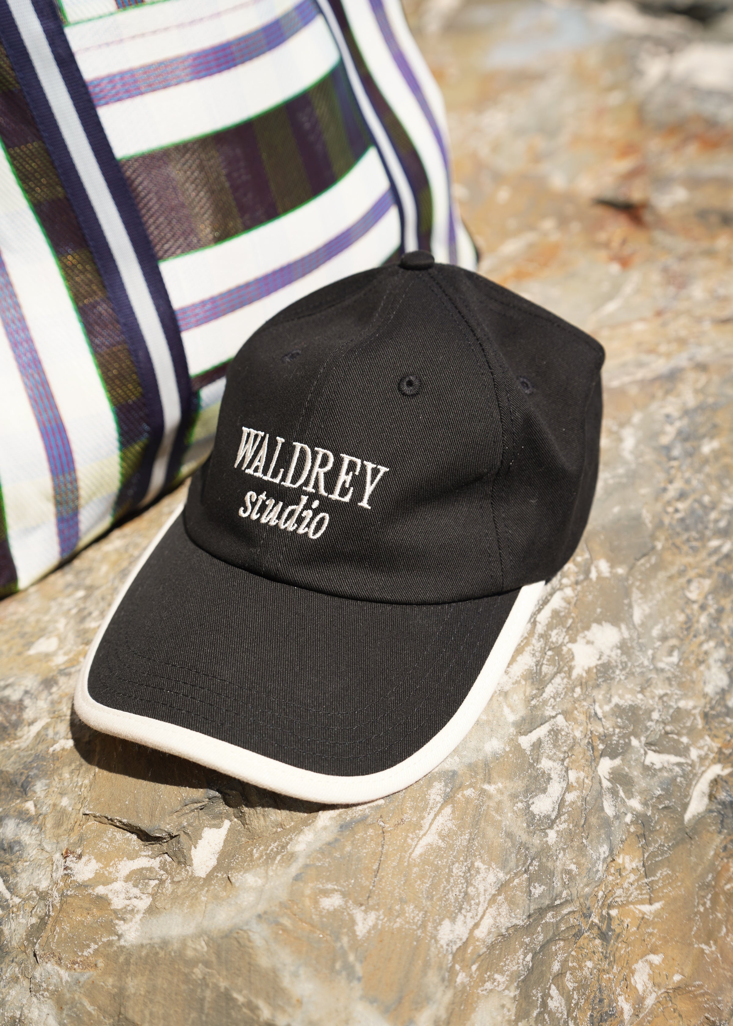 WALDREY CANVAS CAP // BLACK