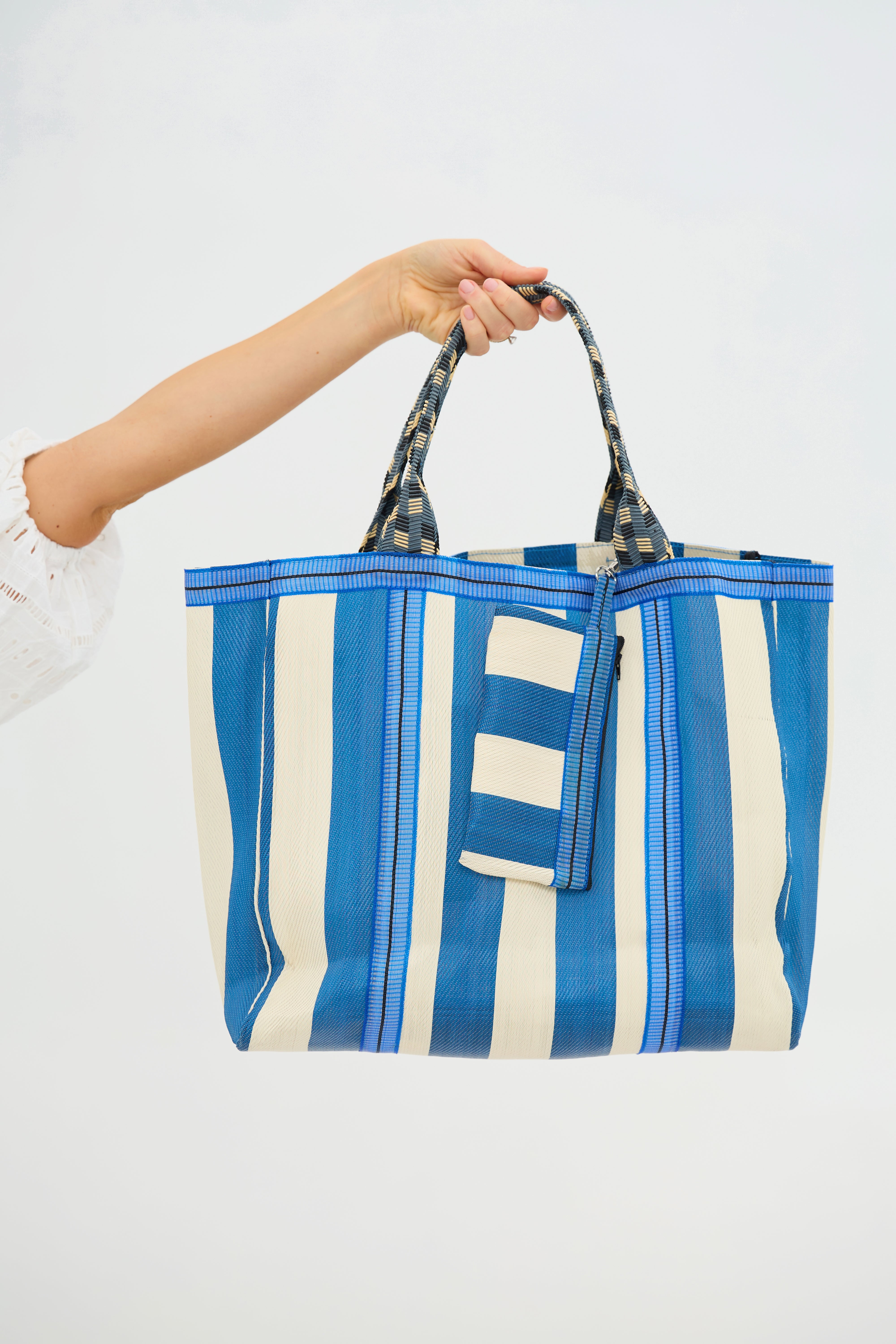 HEY VACAY TOTE
